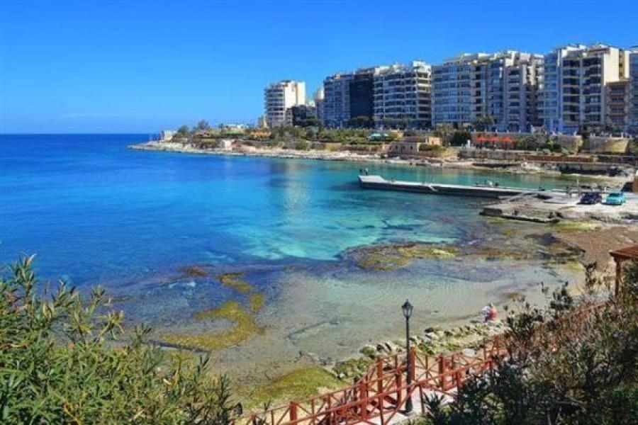 Sir William Reid Holiday Apartments Слима Екстериор снимка
