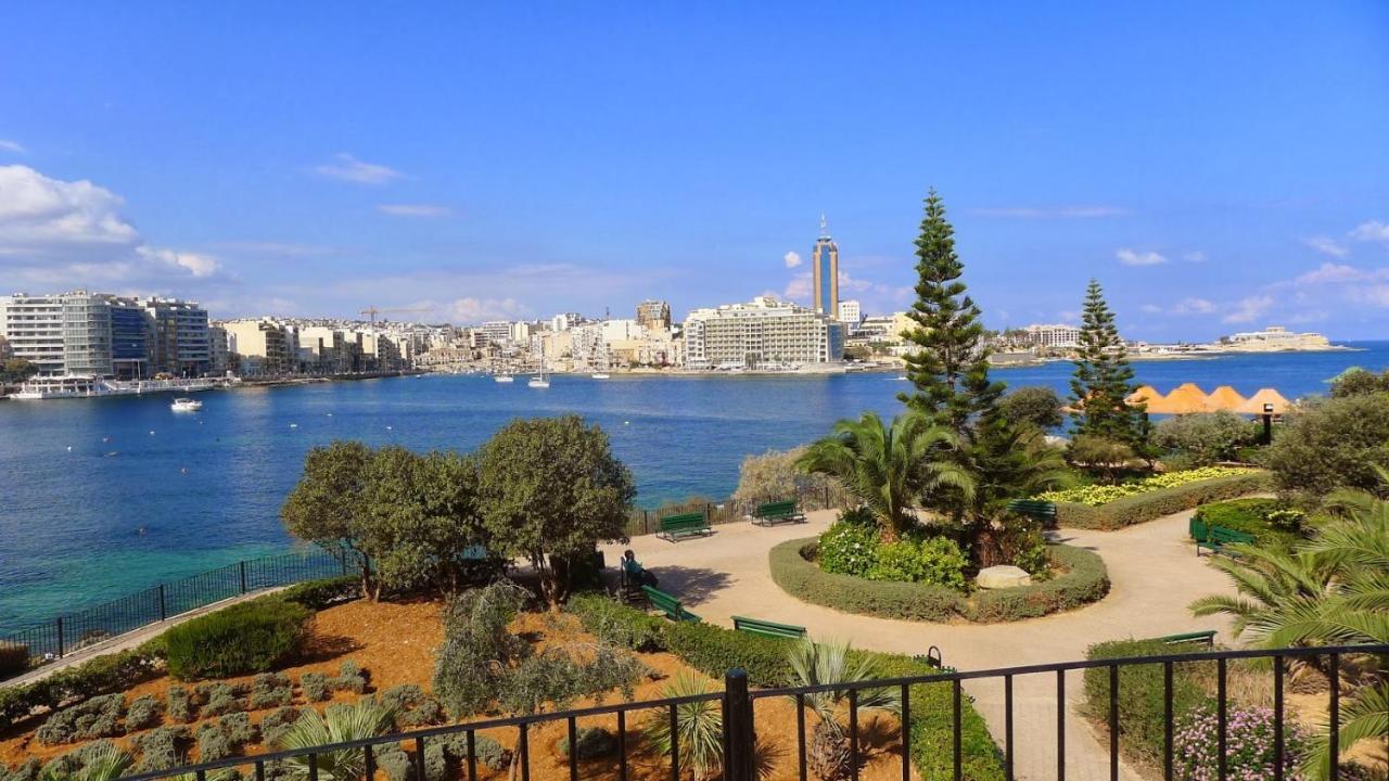 Sir William Reid Holiday Apartments Слима Екстериор снимка