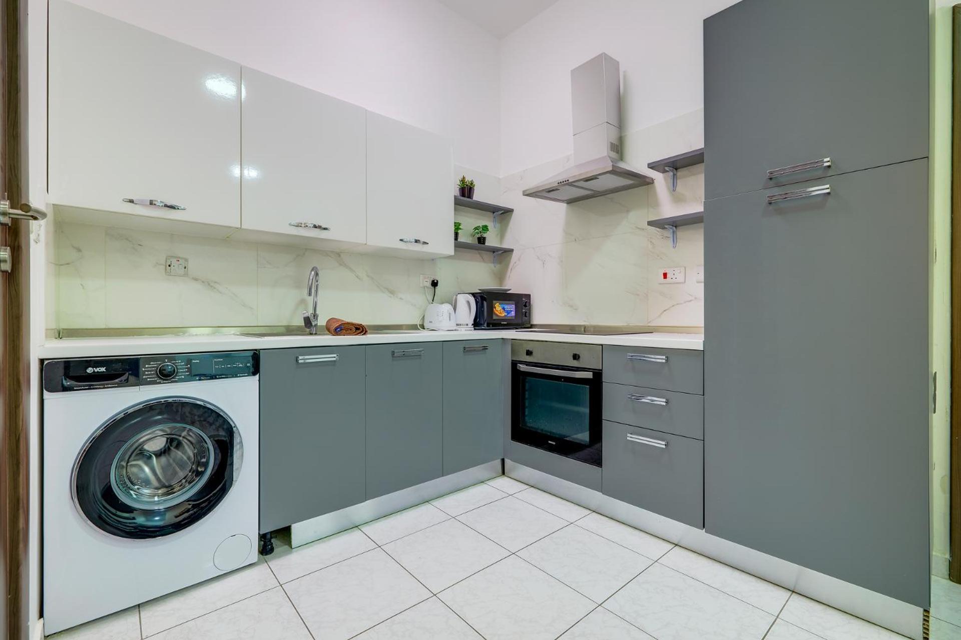 Sir William Reid Holiday Apartments Слима Екстериор снимка